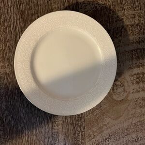 Cielo Porcelain Floral Embossed Plate 7’’ White Round Dinnerware Set of Four